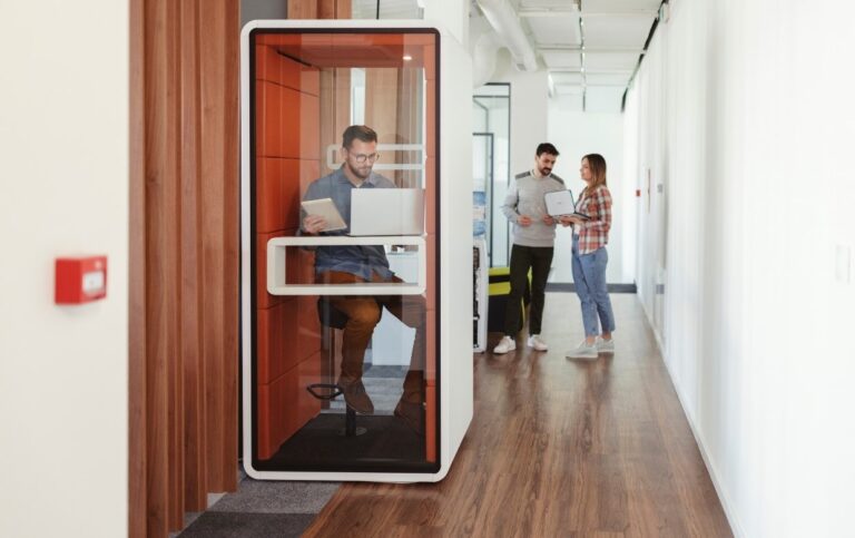 Cabine acoustique bureau